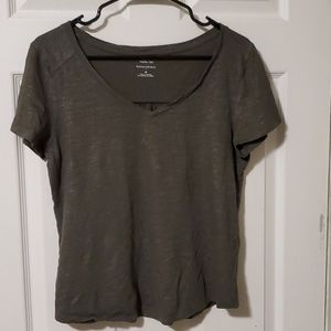 Shimmer dark green tee